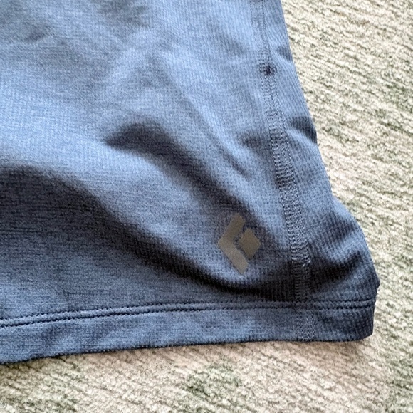 Black Diamond Women's Long-Sleeve Crew Tee base layer - Navy - Picture 2 of 8